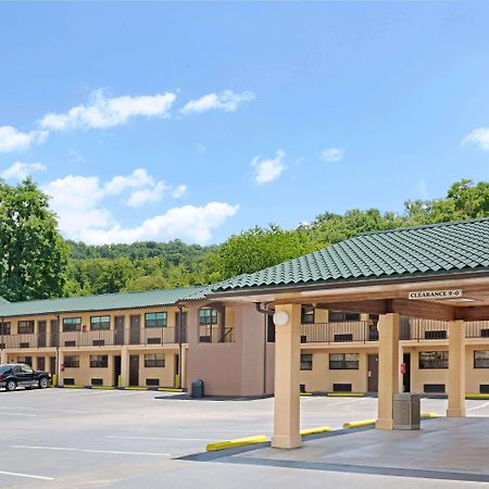 Days Inn By Wyndham Cherokee Near Casino Екстер'єр фото