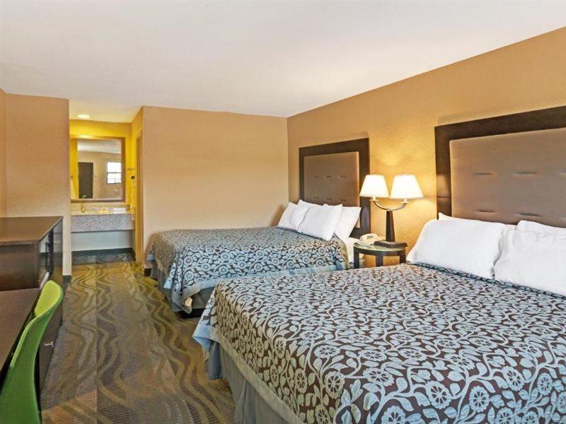Days Inn By Wyndham Cherokee Near Casino Екстер'єр фото