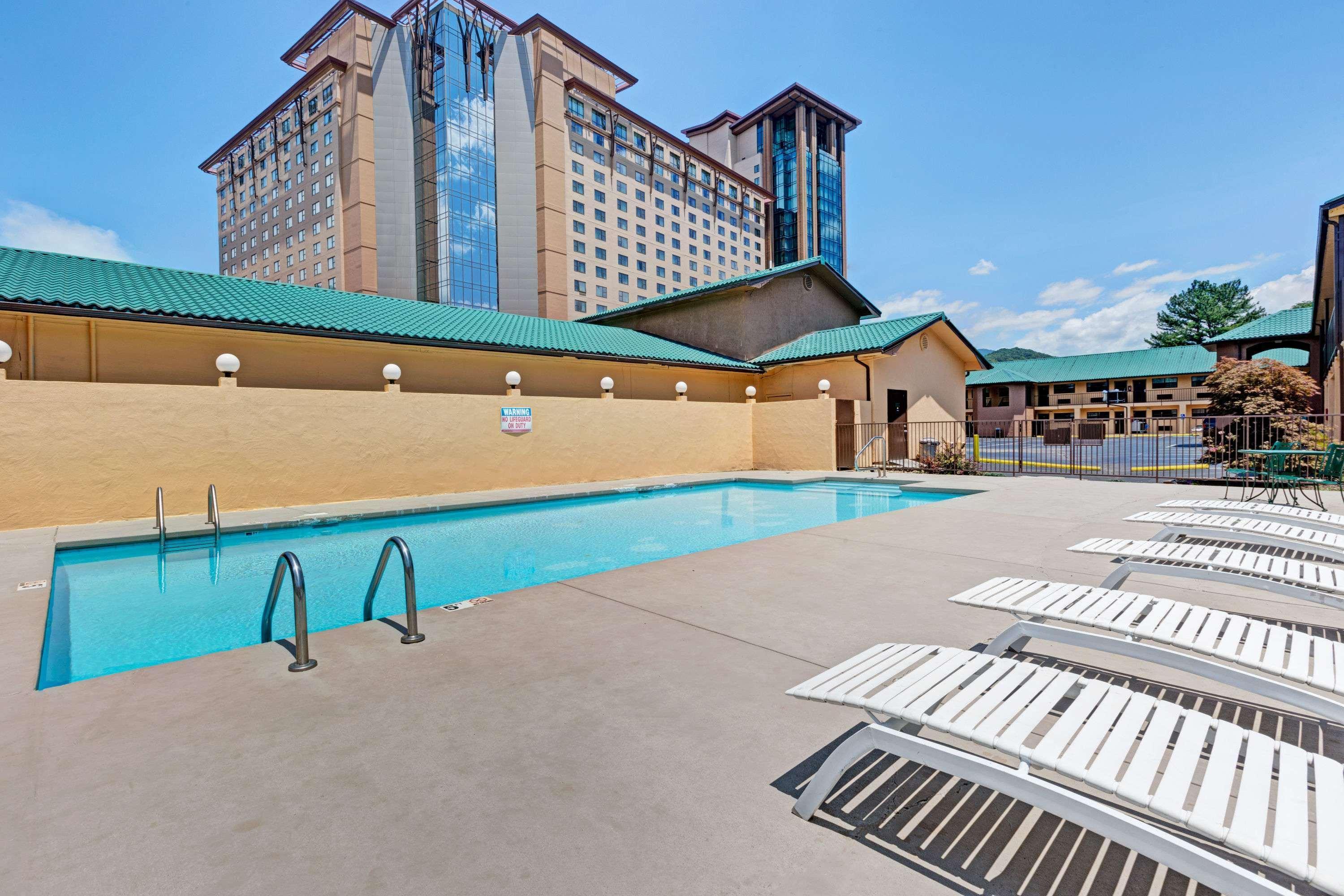 Days Inn By Wyndham Cherokee Near Casino Екстер'єр фото